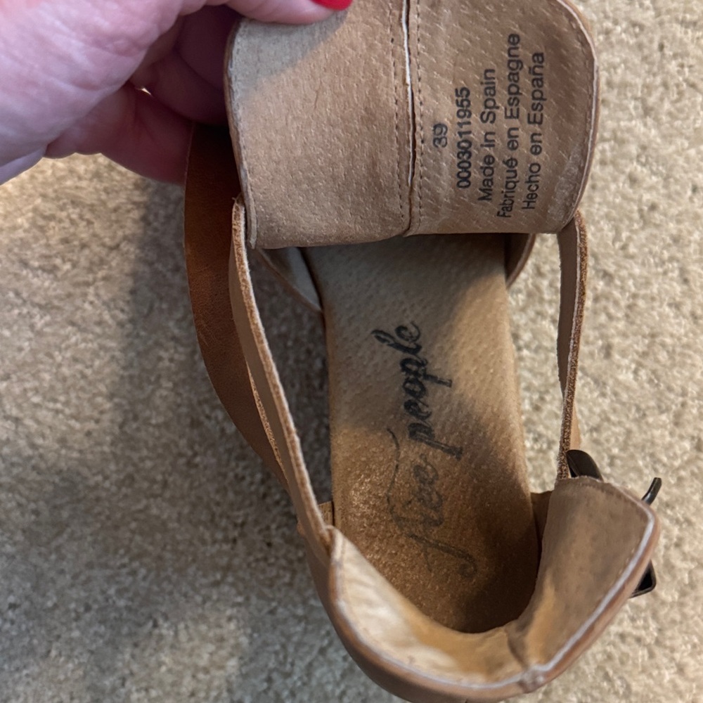 Free People’s Women’s Brown Platform Heel Ankle Bootie with Straps, sz 39 - Picture 3 of 8